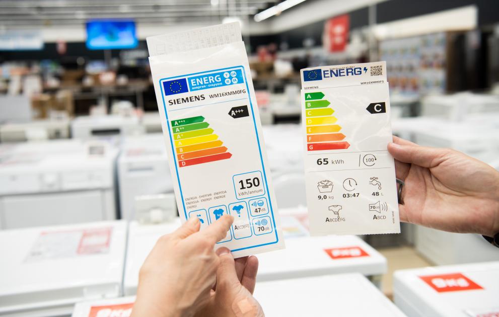 EU energy labels (home appliance store)