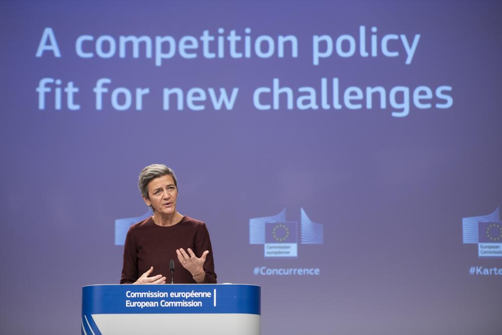Press conference by Margrethe Vestager, Executive Vice-President of the European Commission, on the review of the competition policy 